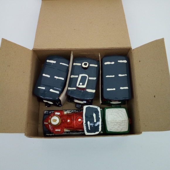 Vintage Seymour Mann Merry Christmas Light Up Train Set Made in Taiwan - Picture 11 of 16